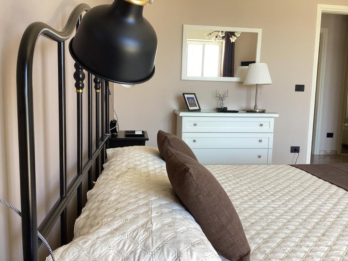 Alicea Apartment In Siracusa Syracuse Buitenkant foto
